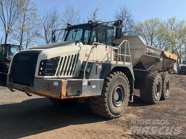 Terex TA400 Kloubové dempry