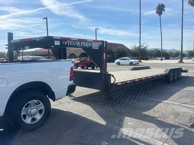 Texas Pride Přívesy na přepravu automobilů