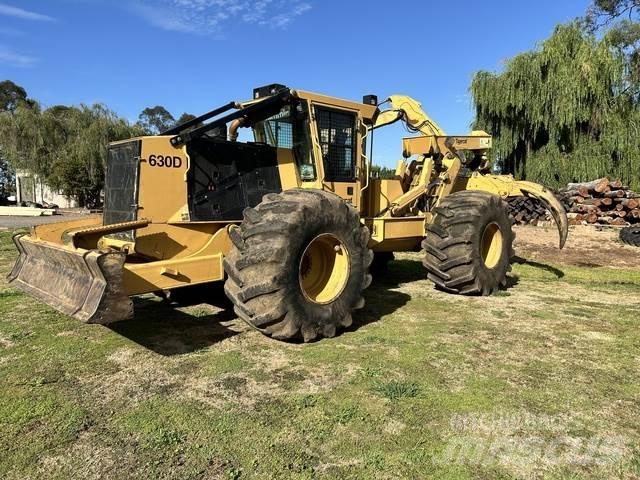 Tigercat 630D Stavebnictví - ostatní