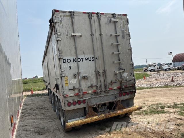 Titan  Návěsy s pohyblivou podlahou