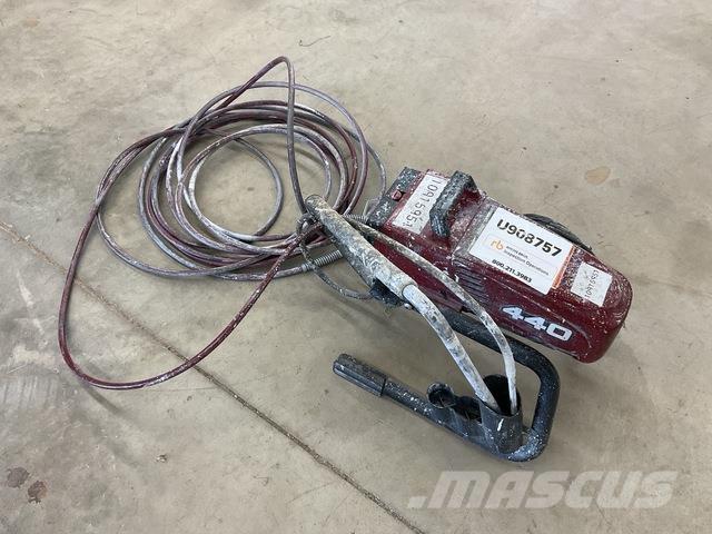 Titan Tool 440 Stavebnictví - ostatní