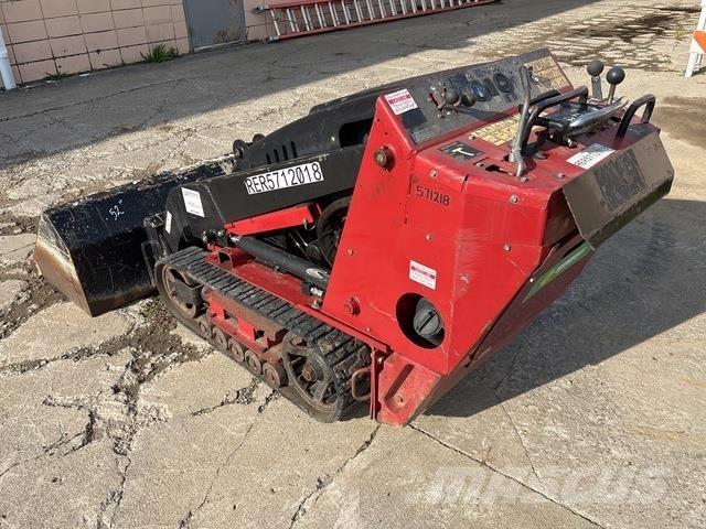 Toro 22321 Smykem řízené nakladače