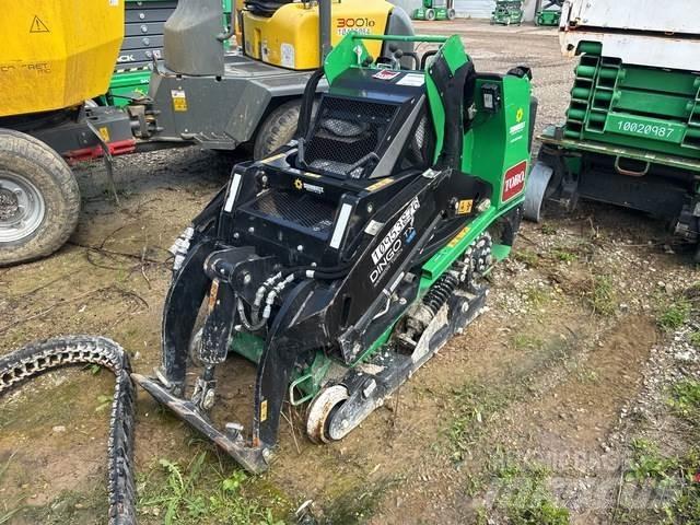 Toro 22327G Smykem řízené nakladače