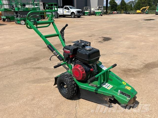 Toro 22615G Pařezové frézy