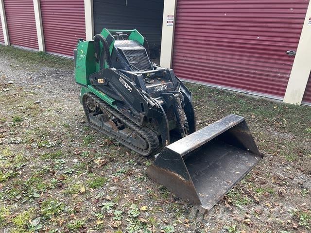 Toro TX-1000 Smykem řízené nakladače