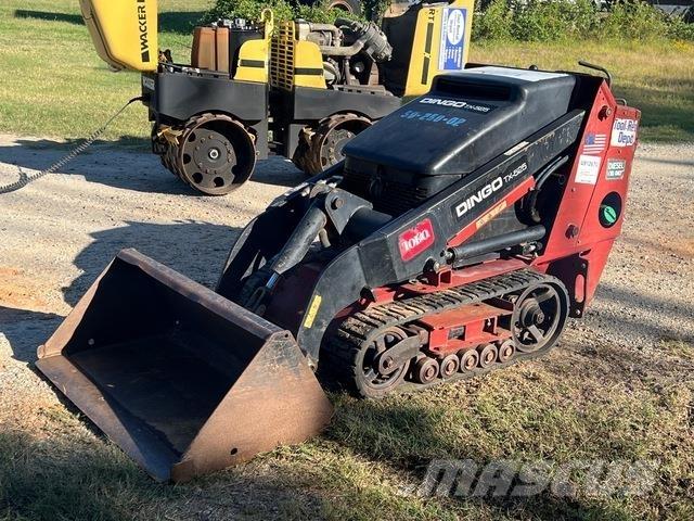 Toro TX-525 Smykem řízené nakladače