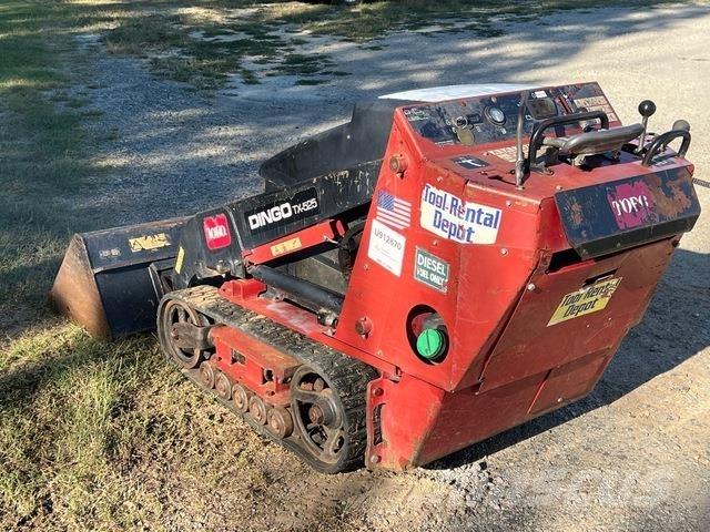 Toro TX-525 Smykem řízené nakladače