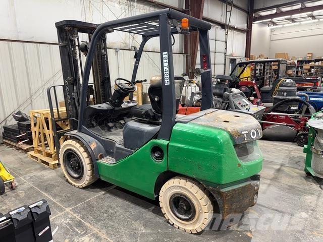 Toyota 8FDU30 Další