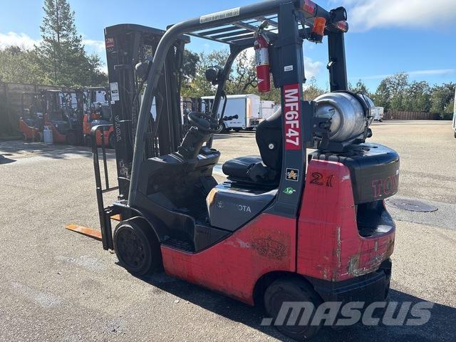 Toyota 8FGCU25 Další