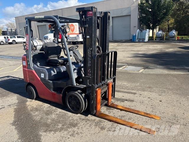 Toyota 8FGCU25 Další