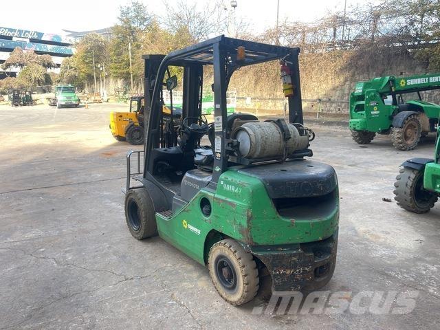 Toyota 8FGU25 Další