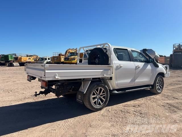 Toyota Hilux Pick up/Valník