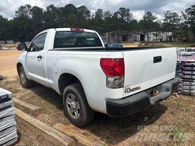 Toyota Tundra Další