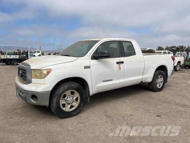Toyota Tundra Další