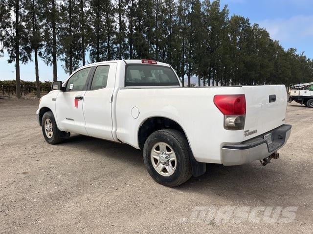 Toyota Tundra Další
