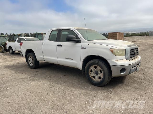Toyota Tundra Další