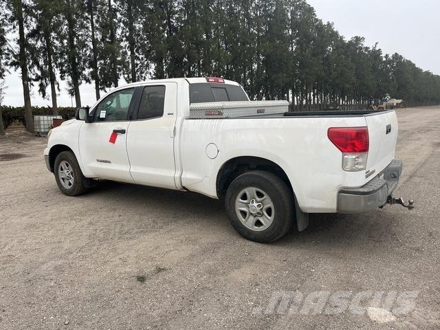 Toyota Tundra Další