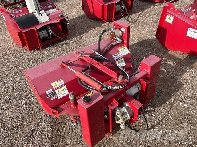 Ventrac NJ380 Zametací kartáče