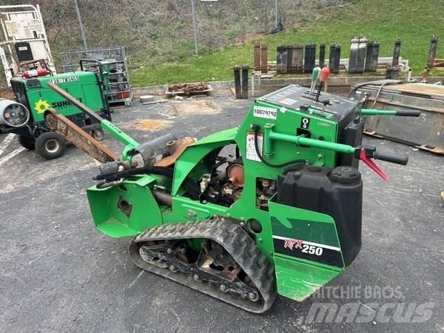 Vermeer RTX250 Rýhovače