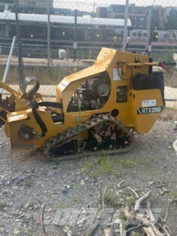 Vermeer RTX250 Rýhovače