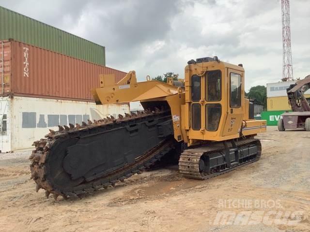 Vermeer T755TR Rýhovače