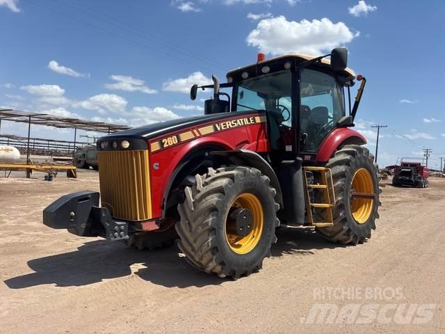 Versatile 260 Traktory