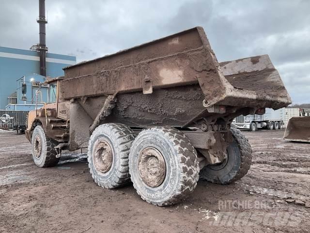 Volvo A30D Kloubové dempry
