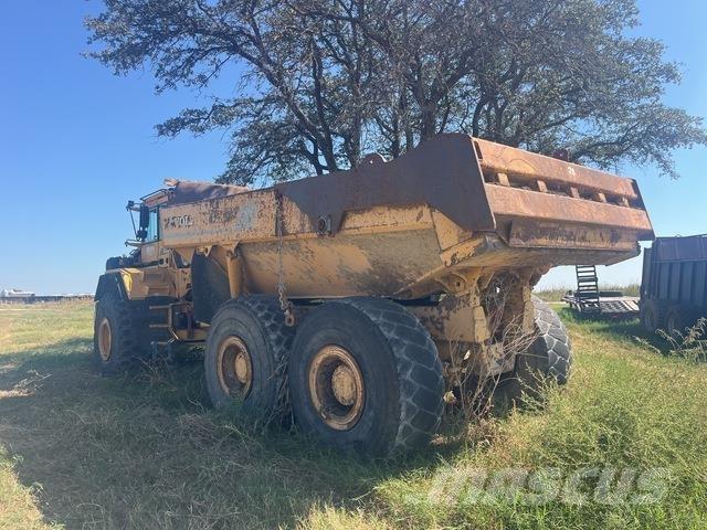 Volvo A35C Kloubové dempry