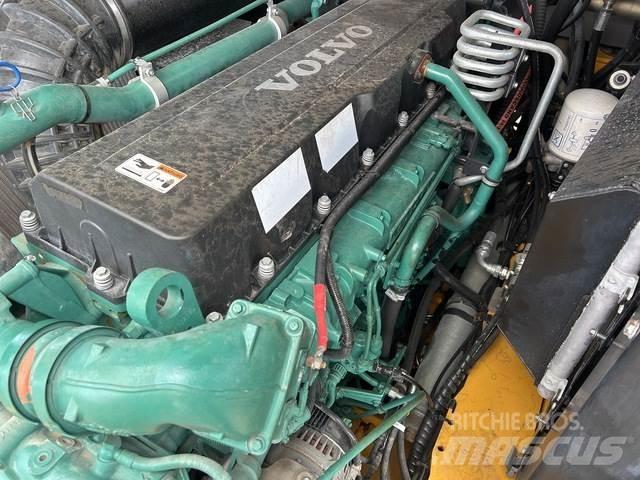 Volvo A40G Kloubové dempry
