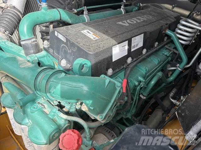 Volvo A40G Kloubové dempry