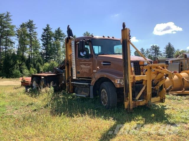 Volvo BM VHD Sněžné pluhy, přední sněhové radlice