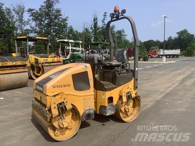 Volvo DD25B Tandemové válce
