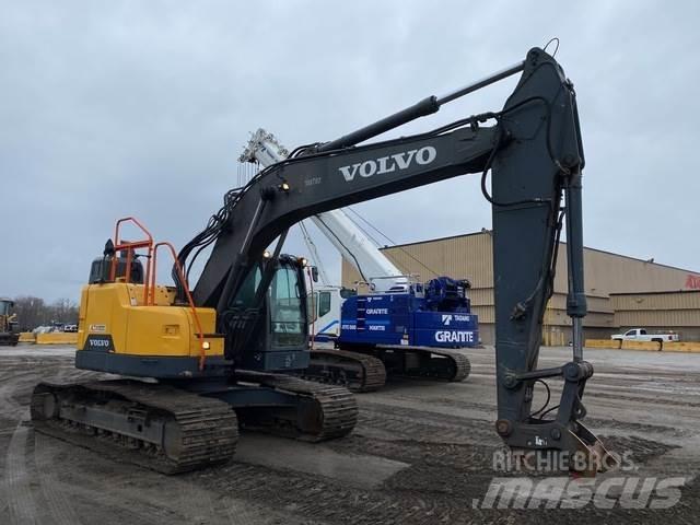 Volvo ECR235EL Pásová rýpadla