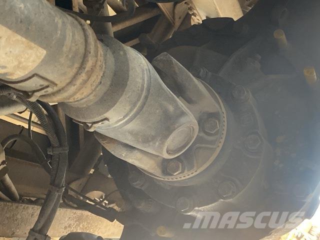 Volvo FE8 Kombinované/Čerpací cisterny