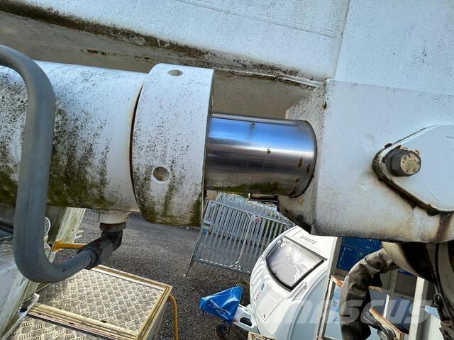 Volvo FL10 Autoplošiny