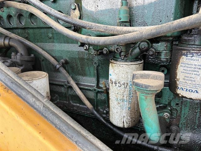 Volvo L120E Kolové nakladače