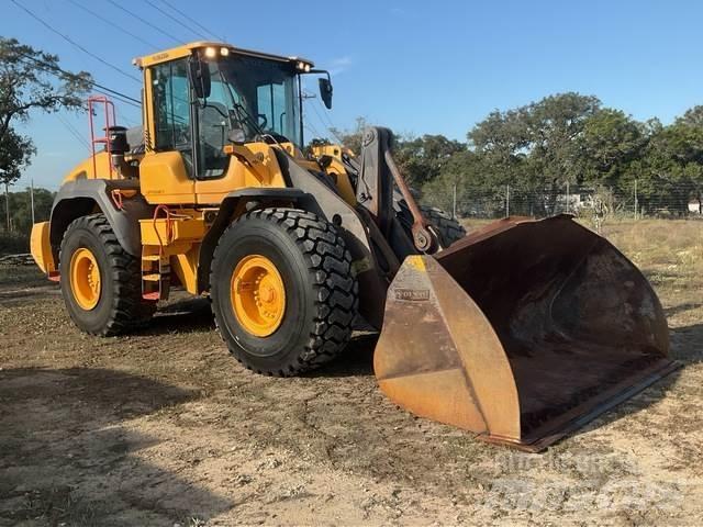Volvo L120H Kolové nakladače