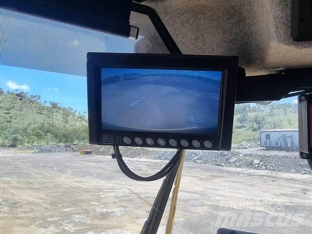 Volvo L180H Kolové nakladače