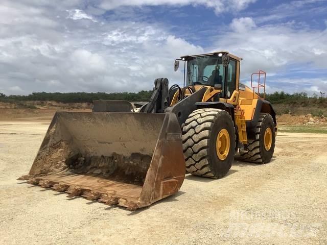 Volvo L220H Kolové nakladače