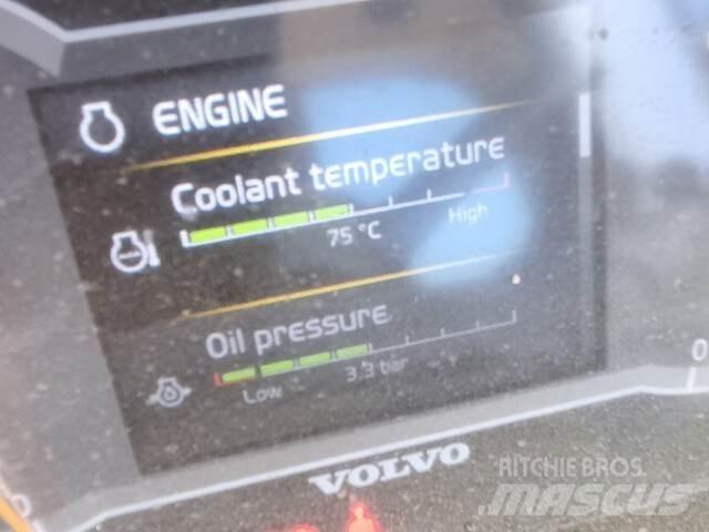 Volvo L260H Kolové nakladače