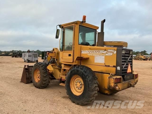 Volvo L50C Kolové nakladače