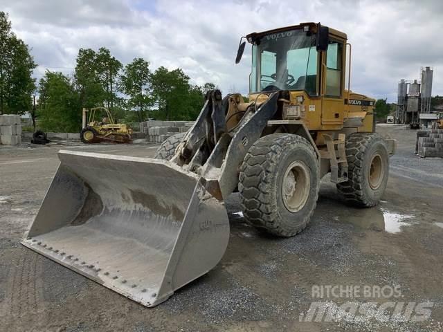 Volvo L70D Kolové nakladače