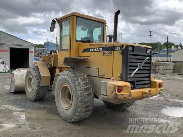 Volvo L70D Kolové nakladače