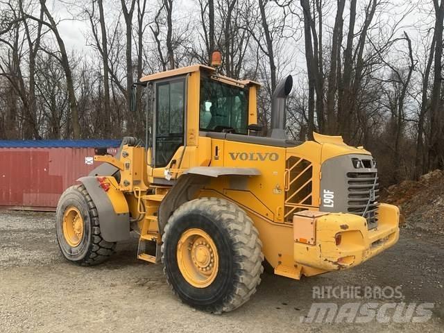 Volvo L90F Kolové nakladače