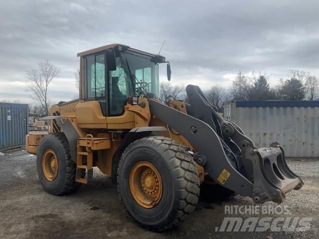 Volvo L90F Kolové nakladače