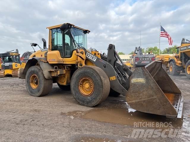 Volvo L90G Kolové nakladače