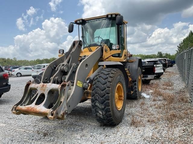 Volvo L90G Kolové nakladače
