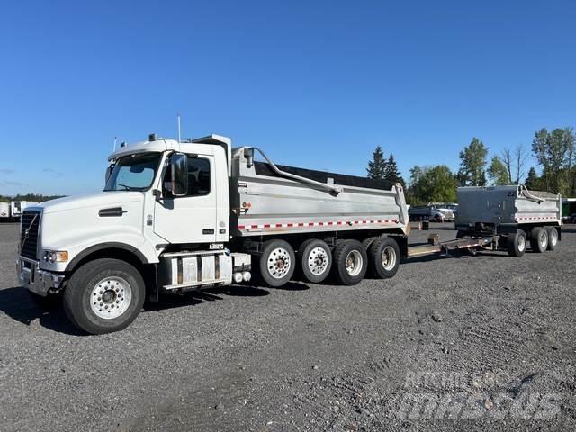 Volvo VHD Sklápěče