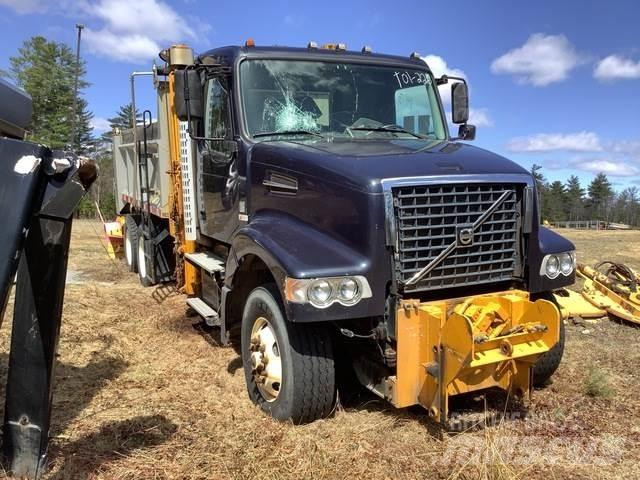 Volvo VHD Sklápěče