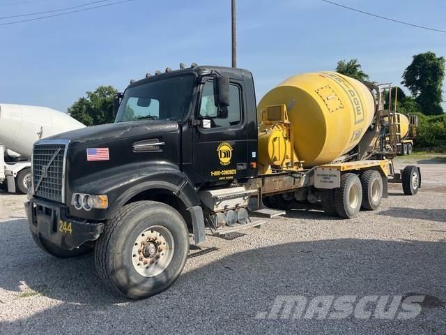 Volvo VHD Další